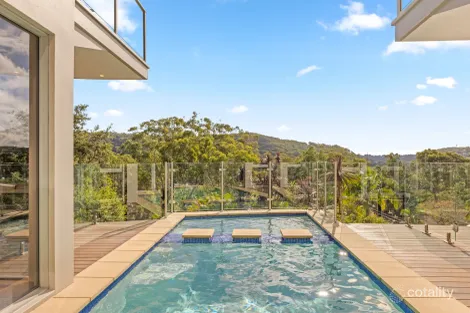 Property photo of 10 Wye Close Woronora NSW 2232
