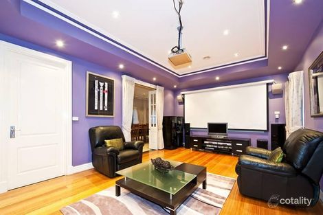 Property photo of 11 Bramble Crescent Bundoora VIC 3083