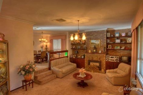 Property photo of 1 Ardisia Court Forrestfield WA 6058