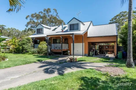 15 Challenger Ct, Cooloola Cove, QLD 4580