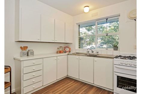 Property photo of 13/147 Curzon Street North Melbourne VIC 3051