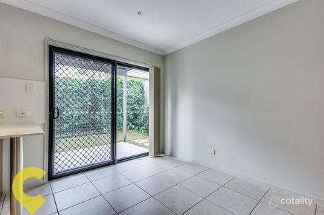 Property photo of 4/33 Paragon Street Yeronga QLD 4104