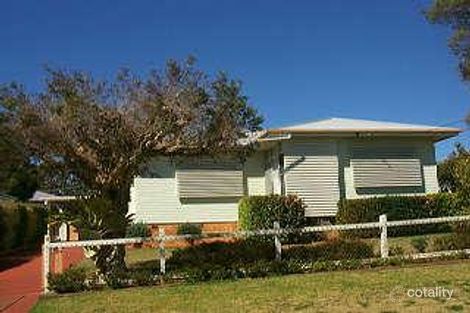 4 Kirklees St, Newtown, QLD 4350