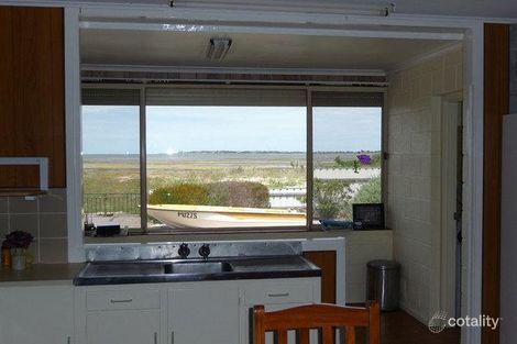 Property photo of 94 Beach Road Coobowie SA 5583