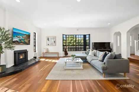 Property photo of 19 Cullen Drive Kiama Downs NSW 2533