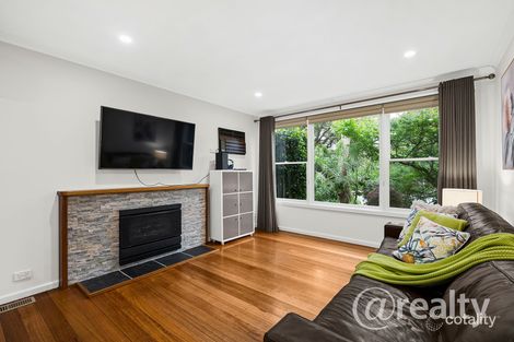 Property photo of 19 McComb Crescent Bayswater VIC 3153