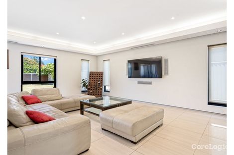 Property photo of 21 Jacobson Avenue Kyeemagh NSW 2216