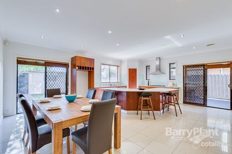 Property photo of 5 Robina Road Sydenham VIC 3037