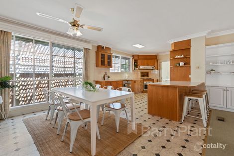 Property photo of 22 Freemantle Drive Wantirna South VIC 3152