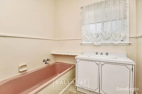 Property photo of 57 Cambridge Street Wendouree VIC 3355