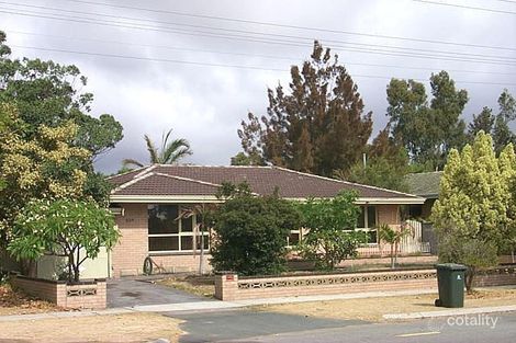 664 Beach Rd, Hamersley, WA 6022