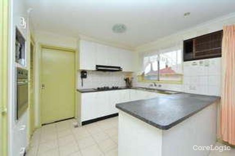 Property photo of 5 Duggan Place Gladstone Park VIC 3043