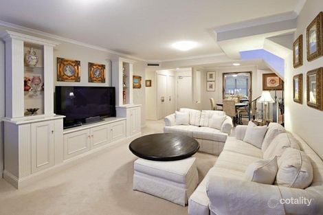 Property photo of 1007/107 Beach Street Port Melbourne VIC 3207
