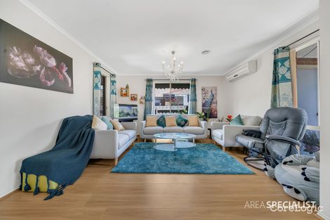 Property photo of 8 Fishburn Place Cranbourne West VIC 3977