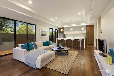 Property photo of 1 Stonehaven Crescent Hampton East VIC 3188