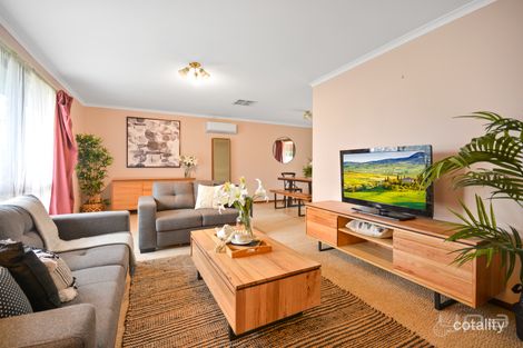 Property photo of 45 Nangiloc Crescent Werribee VIC 3030