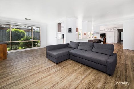 Property photo of 15 Poinciana Row Menai NSW 2234