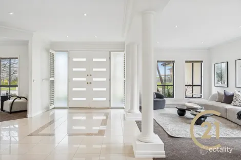 Property photo of 1 Ellis Close Point Cook VIC 3030