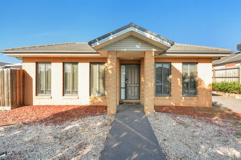 Property photo of 1/10 Mermaid Crescent Wyndham Vale VIC 3024