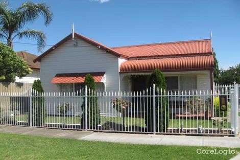 Property photo of 2 McGrath Street Sunshine VIC 3020