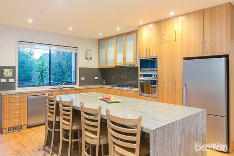 Property photo of 2 Admans Avenue Seaford VIC 3198