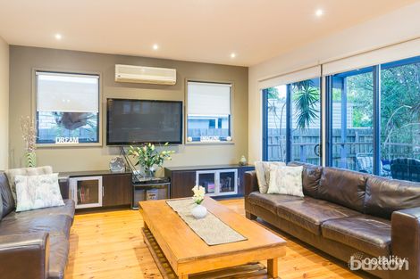 Property photo of 2 Admans Avenue Seaford VIC 3198