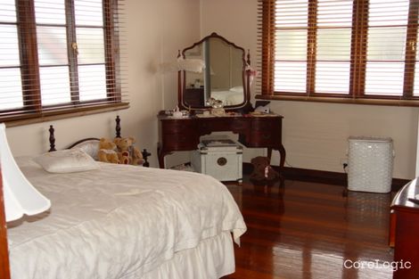 Property photo of 15 Harrogate Street Woolloongabba QLD 4102