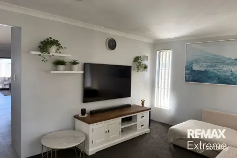 Property photo of 2 Benson Loop Alkimos WA 6038