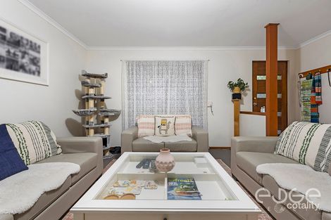 Property photo of 5 Chant Place Pooraka SA 5095