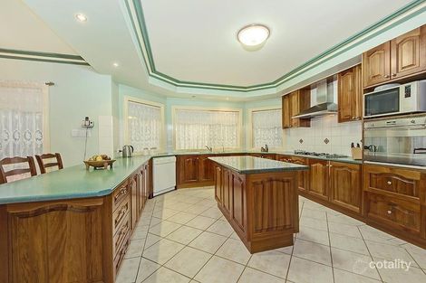 Property photo of 4 Lexon Way Taylors Lakes VIC 3038