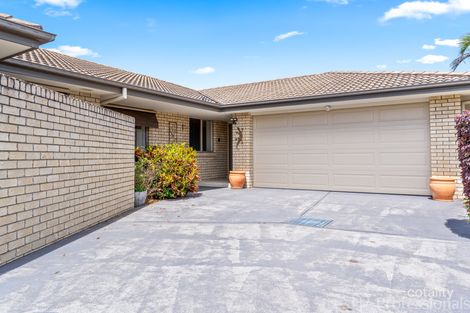 2/4 Robina Gr, Forster, NSW 2428