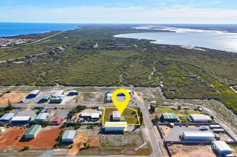 14 Tailor St, Leeman, WA 6514