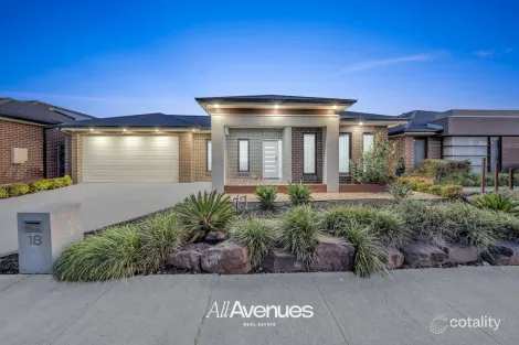 18 Deoro Pde, Clyde North, VIC 3978