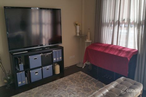Property photo of 211/639 Little Bourke Street Melbourne VIC 3000
