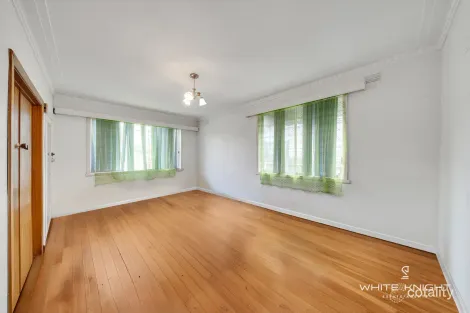 Property photo of 4 Lorenz Street Sunshine VIC 3020