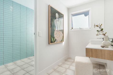 Property photo of 16 Twenty Fourth Avenue Palm Beach QLD 4221