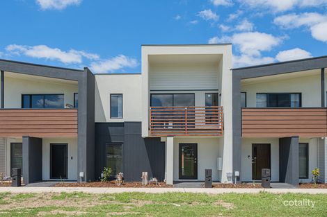 Property photo of 34 Sanctum Walk Officer VIC 3809