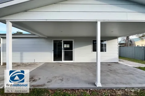 Property photo of 14 Lake Road Blackwall NSW 2256