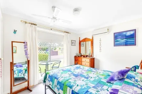 Property photo of 1/1-3 Ocean View Road Gorokan NSW 2263