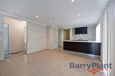 Property photo of 21 Fairbridge Road Point Cook VIC 3030