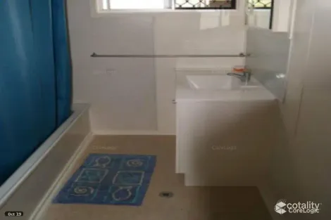 Property photo of 10 Spring Crescent Dysart QLD 4745