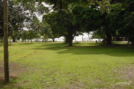 Property photo of 39 Palm Avenue Seaforth QLD 4741