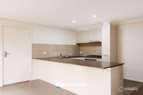 Property photo of 6 Hawkshead Place Cranbourne North VIC 3977