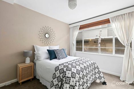 Property photo of 11/40 Waterloo Crescent St Kilda VIC 3182