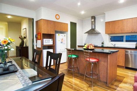 Property photo of 15 Lakeside Place Williamstown VIC 3016
