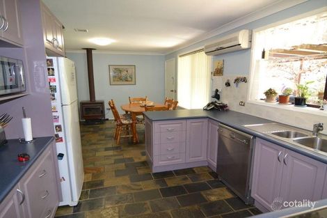 Property photo of 66 Oakey Forest Road Marrangaroo NSW 2790