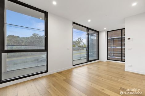Property photo of 214/7 Red Hill Terrace Doncaster East VIC 3109