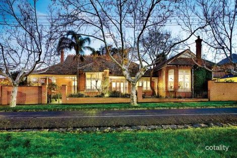 74 Central Park Rd, Malvern East, VIC 3145