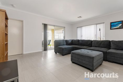 Property photo of 15 Grasswren Way Alkimos WA 6038