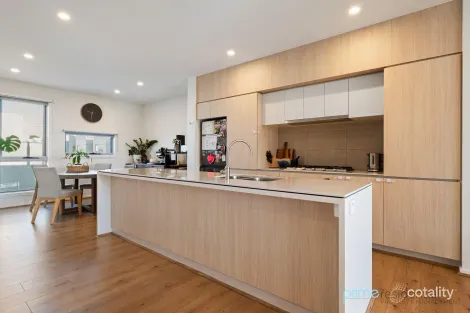 Property photo of 11 Java Lane Point Cook VIC 3030